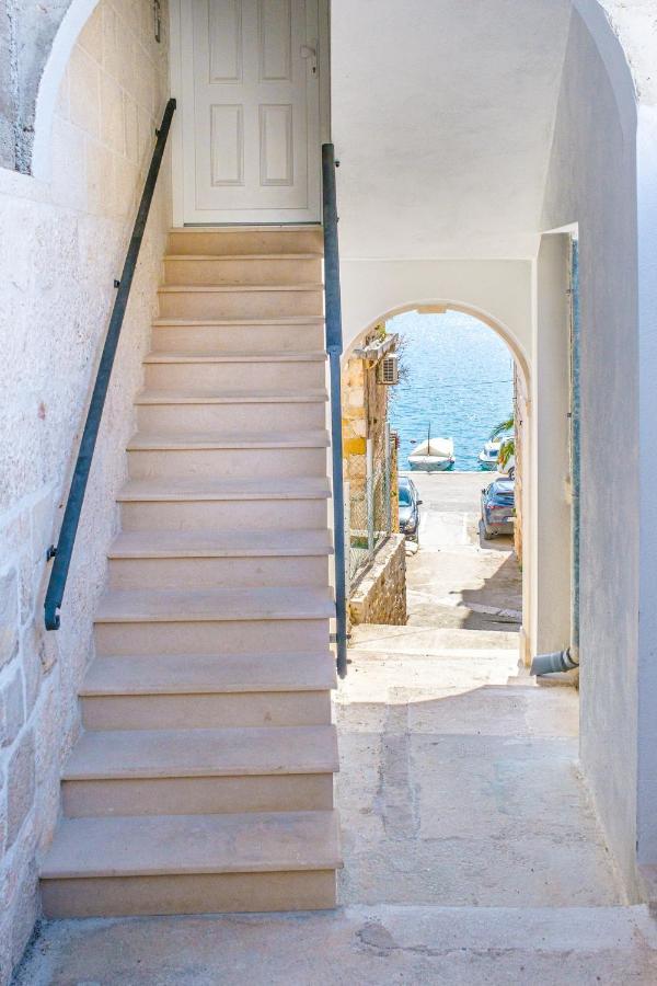 Trebotic * Milna (Brac)